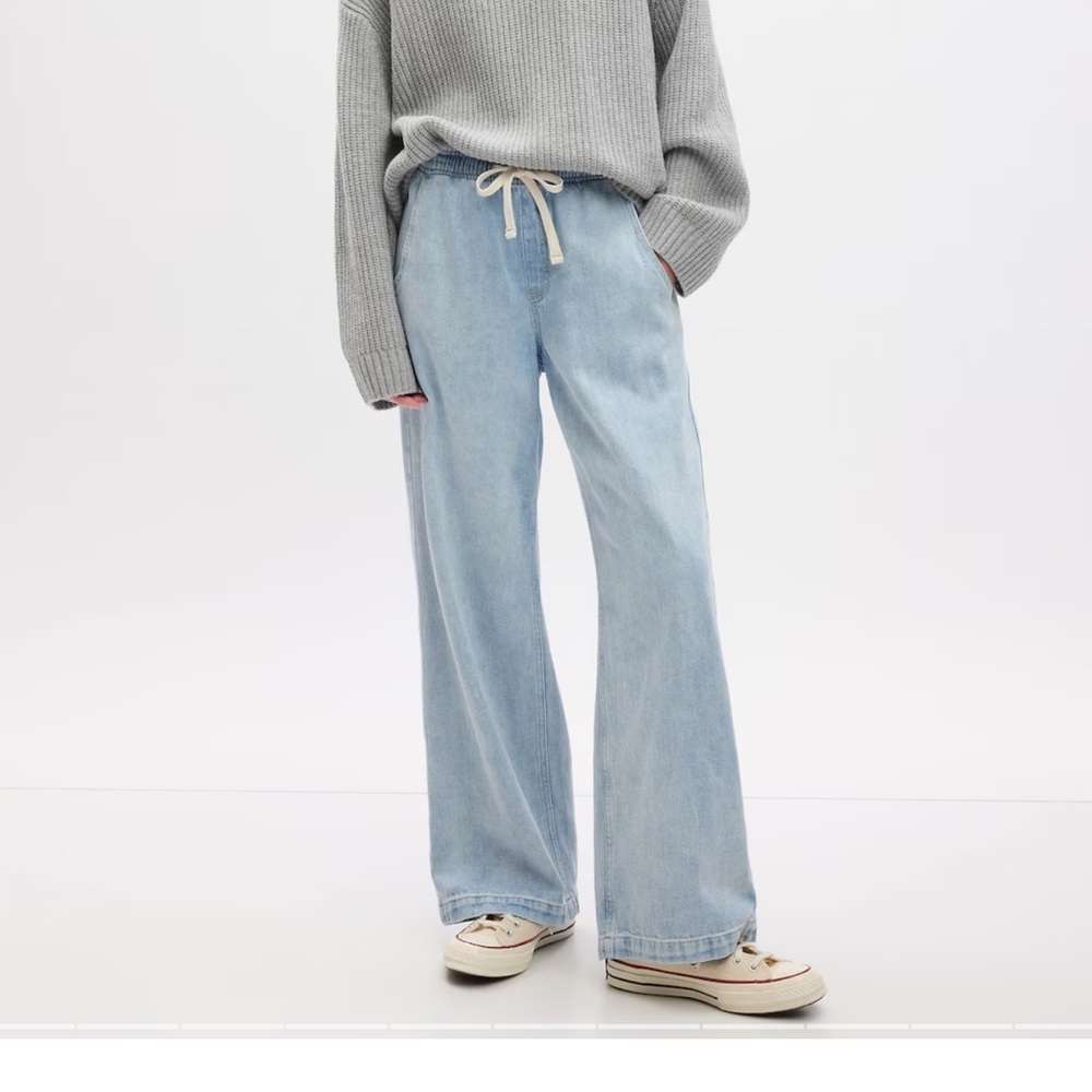 GAP Blue Wide Leg Pants with Relaxed Fit